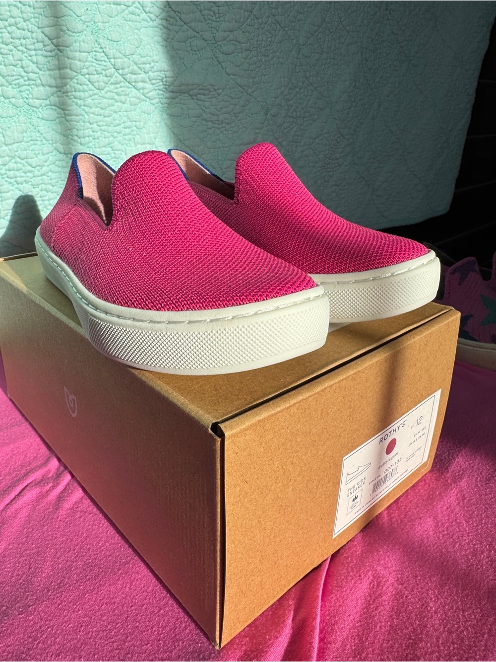 Rothy's KID’S Slip-On Sneaker — Pink